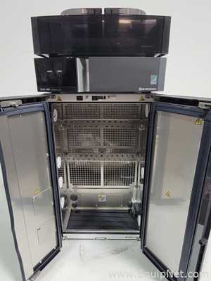 Shimadzu CTO-40C Column Oven with DGU-405 Degassing Unit