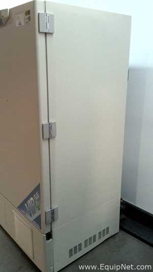 Congelador Panasonic MDF-U76VC-PA