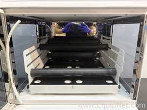 Cole-Parmer SI500 Benchtop Shaking Incubator