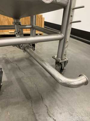 A and B Process 120 Gallon Single Wall Mobile Tank