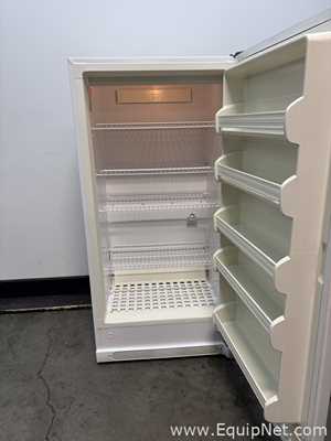 VWR SCGP-1804 Refrigerator