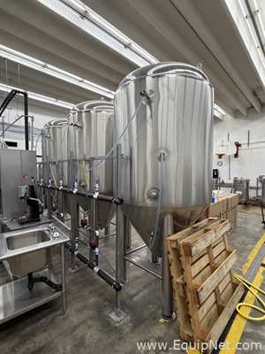 Cime Careddu Gold DPS 6/6/1 Rinsing-Pressure Filling Crown-Capping Glass Bottle Filling Line
