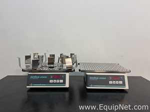 lot of 2 New Brunswick Innova 2050 Benchtop Orbital Shakers