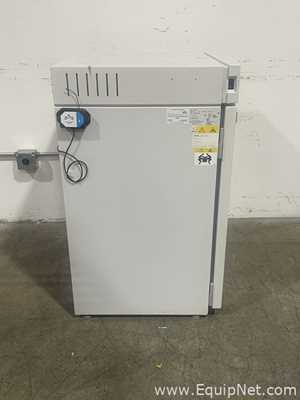 Thermo Scientific 3110 Forma Series II Water Jacket Co2 Incubator