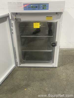 Thermo Scientific 3110 Forma Series II Water Jacket Co2 Incubator