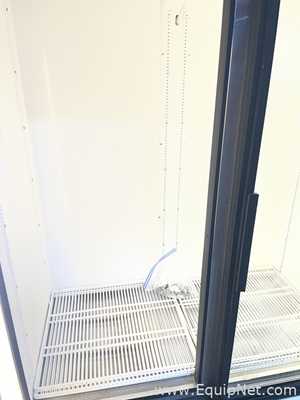 True GDM-49-LD 2 Door Refrigerator