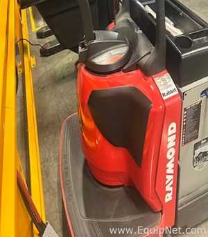 Raymond  8410 End Rider Electric Pallet Jack