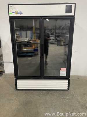 True GDM-49-LD 2 Door Refrigerator