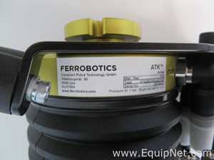 Robótica FerRobotics Compliant Robot Technology GmbH ATK/201/XX/L/027/5P. Sin usar
