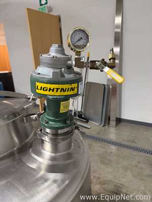 Reator de Aço Inoxidável aço inox Lee Industries, Inc. 60 PB with Lightnin EV1L33A Air Agitator 