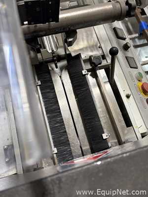 Embaladora de Fluxo Artypac Automation Inc. Arty 75H