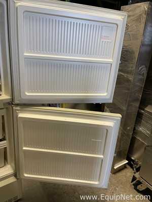 Freezer Sanyo MDF-U537