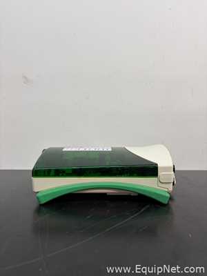 Bio-Rad PowerPac Basic Electrophoresis Power Supply With Chamber