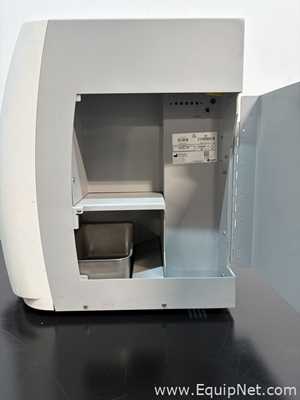 Beckman Coulter Vi-Cell XR Cell Viability Analyzer