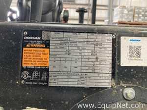 Empilhadeira Doosan Infracore G45S-7
