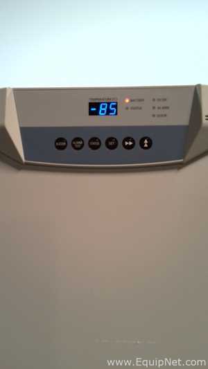 Congelador Panasonic MDF-U76VA-PA