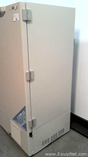Congelador Panasonic MDF-U76VA-PA