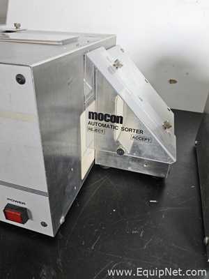 Lot of 2 Mocon AB Plus Master Automatic Balances