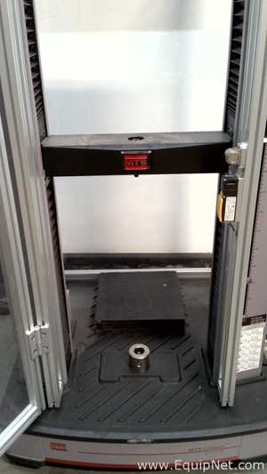 MTS Systems Criterion Model 43 Electromechanical Test System | NEEDS REPAIR
