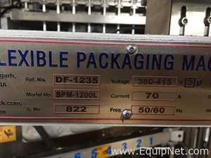 Lote de 3 Máquinas para Formado, Llenado, Sellado Shubham Flexible Packaging Machines Pvt Ltd SPM-1200L
