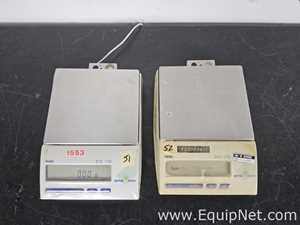 Lot of 2 Mettler Toledo PB302 Balances
