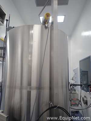 Thermo Scientific 2000 Liter Jacketed Single Use Bioreactor