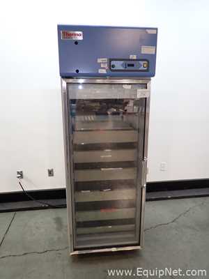 Unidade de Refrigeração Thermo Fisher Scientific RGL2304A