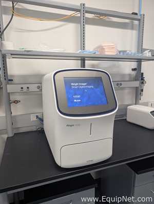 Invitrogen iBright CL1500 Imaging System