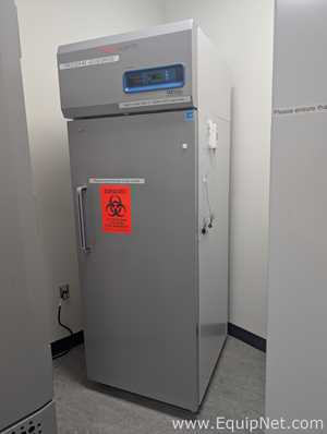 Congelador Thermo Fisher TSX2330FA. Sin usar