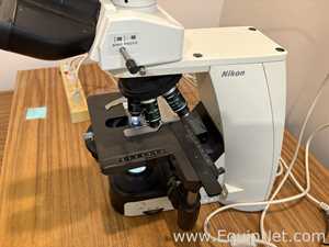 Microscópio Nikon Eclipse Ci-S