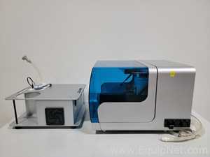 Qiagen QIAcube HT QIAxtractor with VS04 Vacuum Station