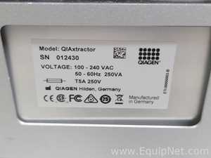Qiagen QIAcube HT QIAxtractor with VS04 Vacuum Station