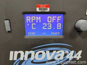 Incubadora New Brunswick Scientific Innova 44R. nuevo