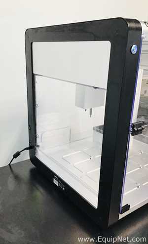 Opentrons OT2 Liquid Handling Robot