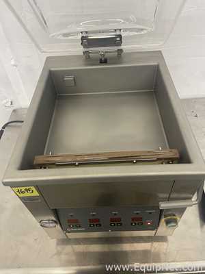 IMPAK Corporation CHTC-280F Vacuum Sealer