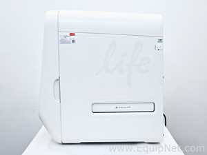 PCR e Termociclador Applied Biosystems QuantStudio 12K Flex