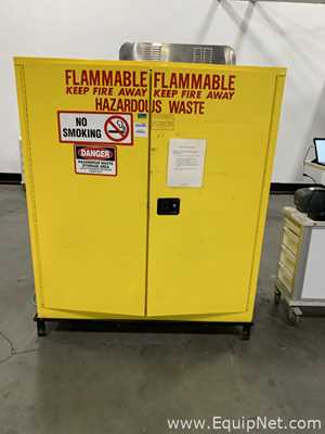 Armário de Armazenamento para Inflamáveis Se-Cur-All Cabinets Requisitos de Ar 100 GALS