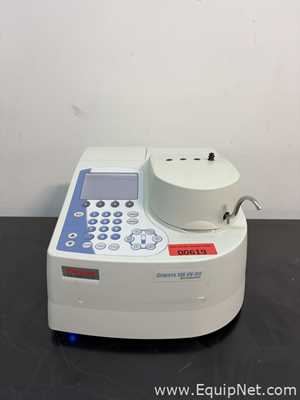 Thermo Fisher Scientific GENESYS 10S UV-VIS Dual-Beam Spectrophotometer