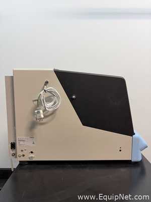Thermo Scientific SHKE4000-7 MAX Q 4000 Incubated Shaker