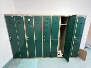 Lote de 9 Gabinete de Almacenamiento Plastmet 
