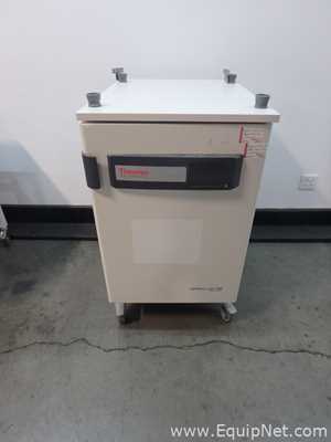 Thermo Scientific Heracell Vios 160i CO2 Incubator
