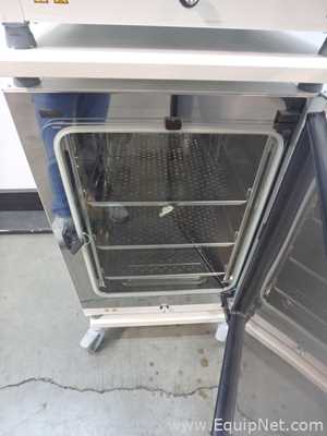 Thermo Scientific Heracell Vios 160i Double Stack Incubators