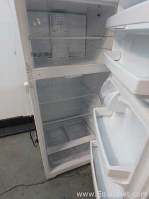 Hotpoint HPS18BTHFRWW Refrigerator Freezer