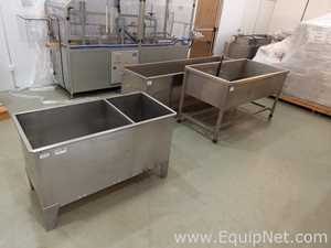 Lot with 4 Stainless Steel Reservoirs