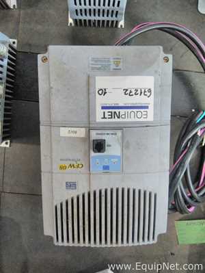 Lot with Display and Different Inverters