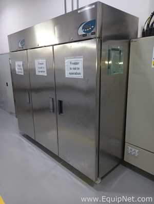 Evermed AO1233 B Three Door Reach-in Freezer