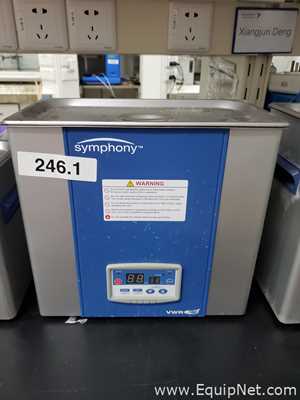 Lot Of four VWR Scientific Ultrasonic Cleaners And A Hannuo Digital Dry Bath