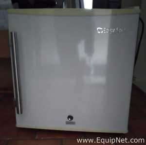 Freezer Edgestar CMF151L-1