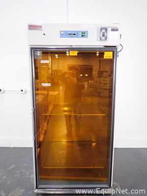 Incubadora Thermo Scientific 3950