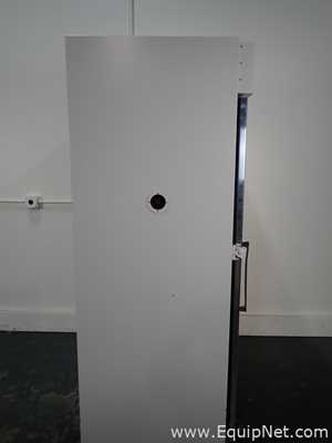 Thermo Scientific 3950 Reach in Co2 Incubator